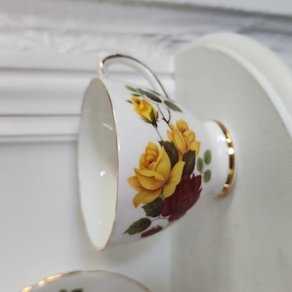 Vintage Cup And Saucer Delphine China, Roses Decor, Gold Trim,  - Picture 3 of 6